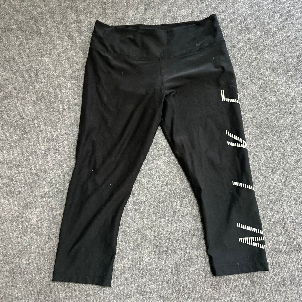 Nike Leggings Womens Size L Black Dri-Fit Cropped Graphic Logo Athletic Gym Wear